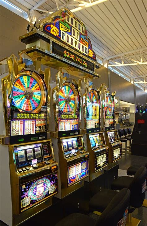 Slot Machine Odds in Las Vegas .